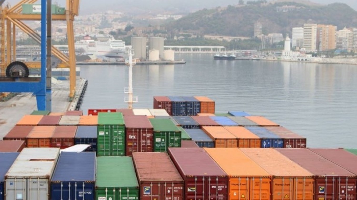 El Puerto de Málaga aumenta el tráfico de mercancías en un 45,5% durante el mes de marzo