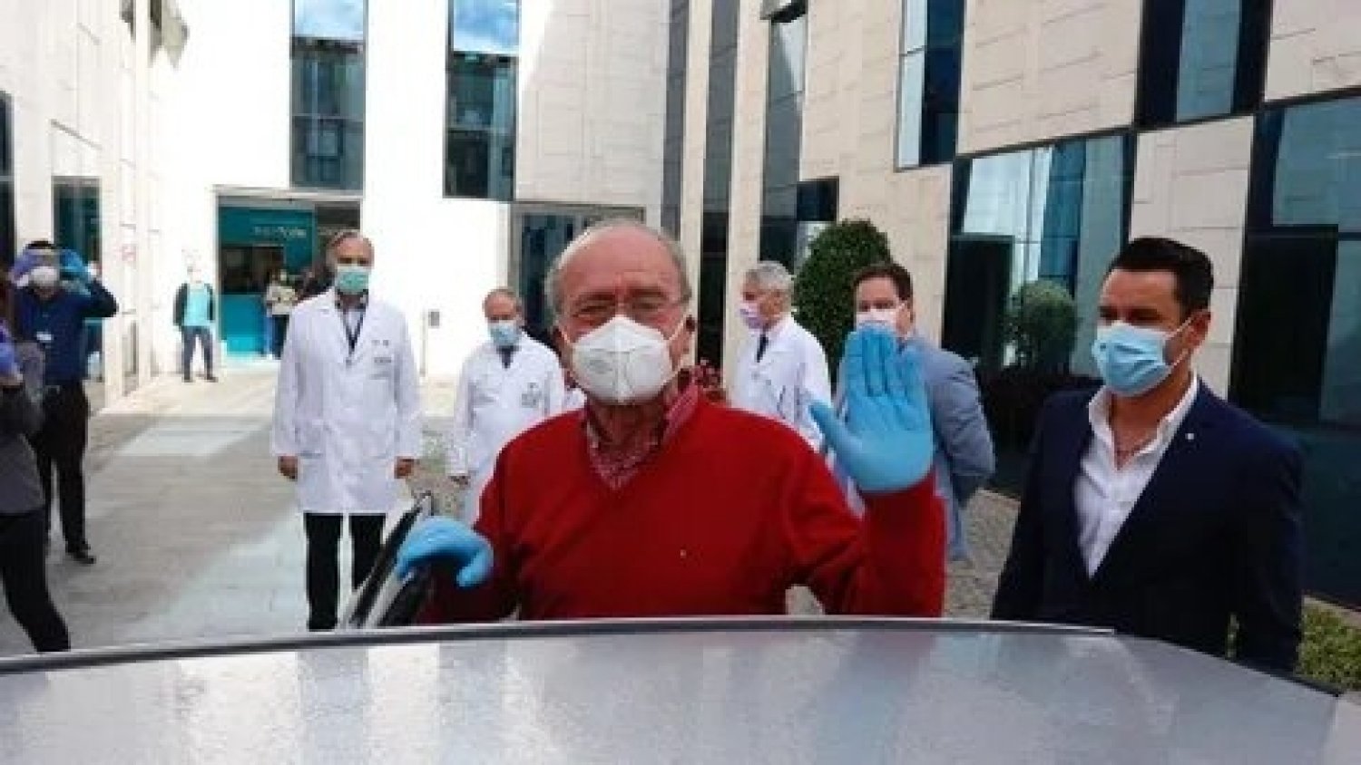 Francisco de la Torre recibe el alta hospitalaria y seguirá con su recuperación en su domicilio