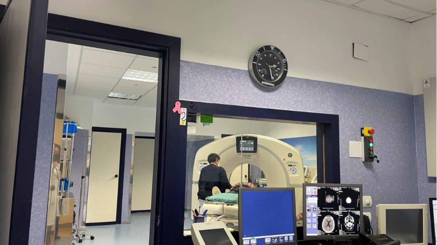 El Hospital Clínico mejora la confortabilidad en los espacios del área de Radiodiagnóstico