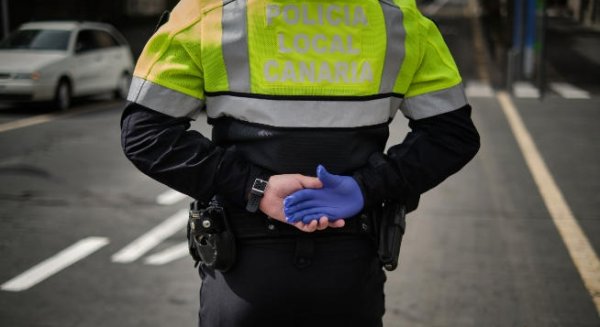 La Policía Local denuncia a 2.861 personas y detiene a cuatro en Málaga por incumplir el estado de alarma
