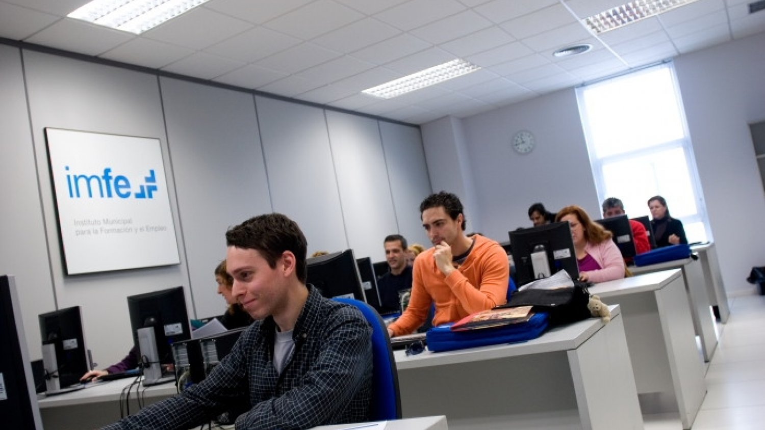 El IMFE oferta formación online y servicios de orientación laboral de forma telemática durante el confinamiento