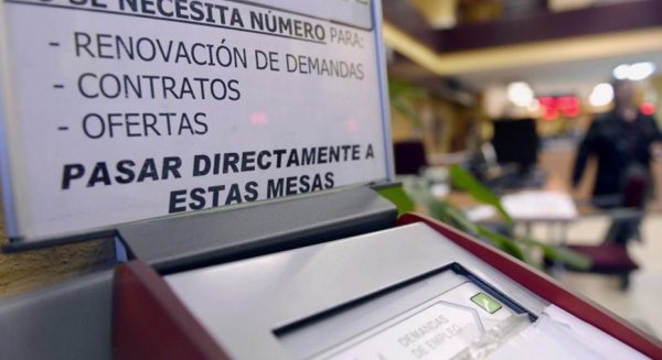 Junta solicita emitir nóminas semanales para que puedan cobrar el mayor número de afectados por ERTE