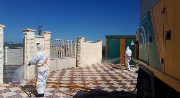 El Infoca inicia los trabajos de desinfección por Covid-19 en la provincia de Málaga