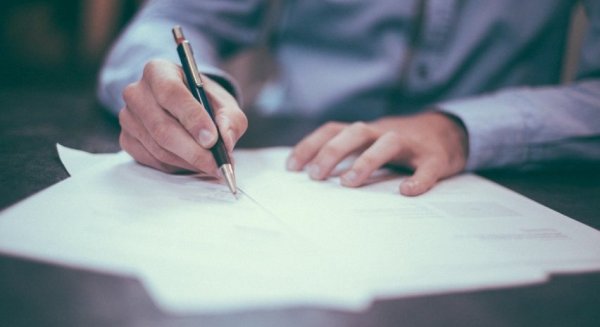 La Delegación de Empleo de Málaga resuelve 7.378 solicitudes de ERTE, un 20,3% del total