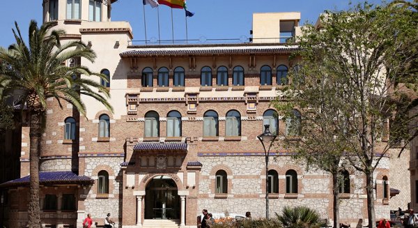 Las Universidad Públicas de Andalucía mantendrán la docencia en formato online hasta el final de este curso