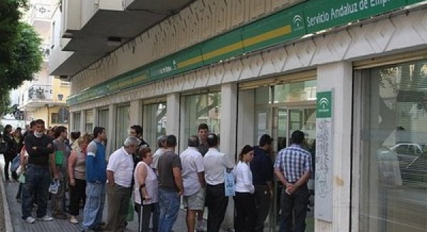 Málaga es la segunda provincia española donde más sube el paro al sumar 30.234 desempleados en marzo