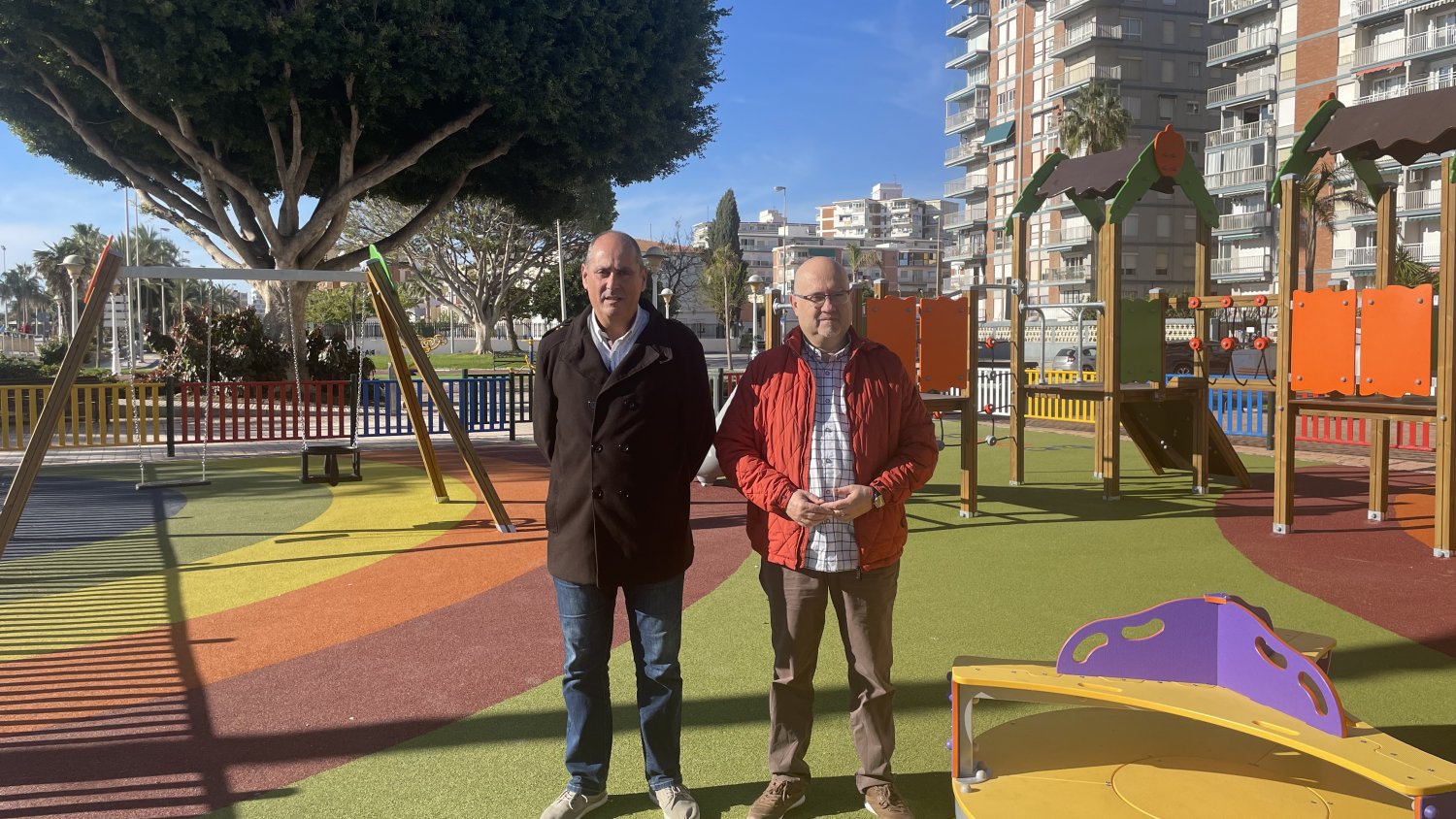 Torre del Mar finaliza los trabajos de remodelación integral del parque infantil del Paseo Marítimo de Levante