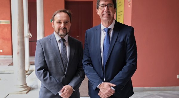 Adquieren 530 mamparas,100.000 mascarillas y 3.000 litros de gel antiséptico para los juzgados andaluces