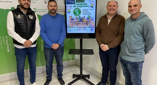 Deportes de Vélez-Málaga colabora en la campaña de recogida de juguetes de Cruz Roja