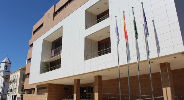 Fuengirola trabaja en un paquete de ayudas económicas para los sectores sociales más afectados por la crisis