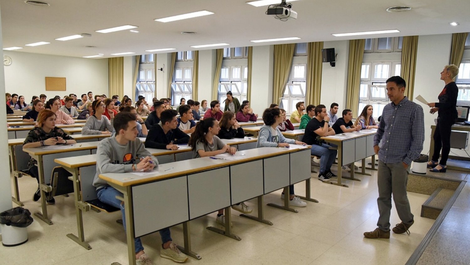 La prueba de acceso a la Universidad en Andalucía se realizará entre el 22 de junio y el 10 de julio