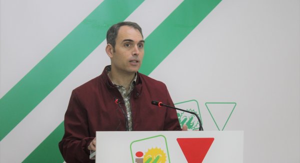 IU lleva a los ayuntamientos “el bloqueo de la derecha política y judicial a la renovación del poder judicial”