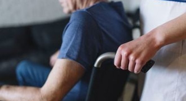 CCOO denuncia la falta de equipos de protección contra el coronavirus en geriátricos y Ayuda a Domicilio