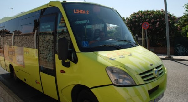 El servicio de transporte público urbano Rinconbus se mantiene al 50% con las líneas 1 y 2