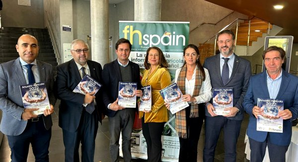 La consejera de Agricultura anuncia 11,4 M€ para mejorar la eficiencia energética en regadío