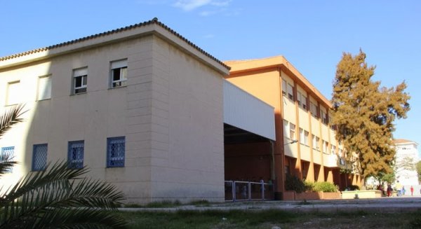 Suspenden temporalmente la actividad docente presencial en los centros educativos de Andalucía