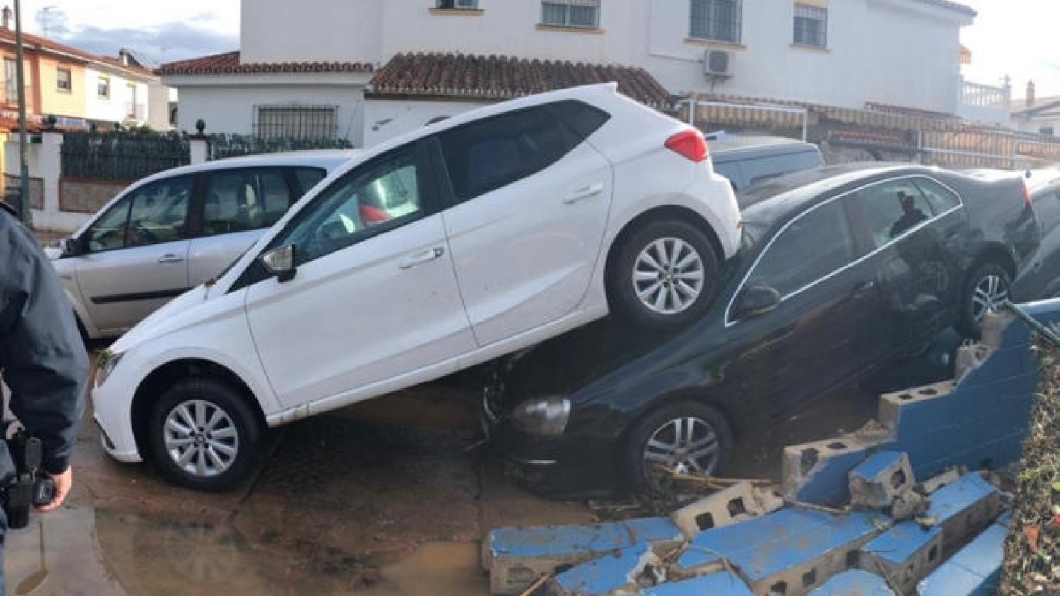 Estiman atender en tres meses todas las solicitudes de daños ocasionados por la borrasca 'Gloria' en Málaga