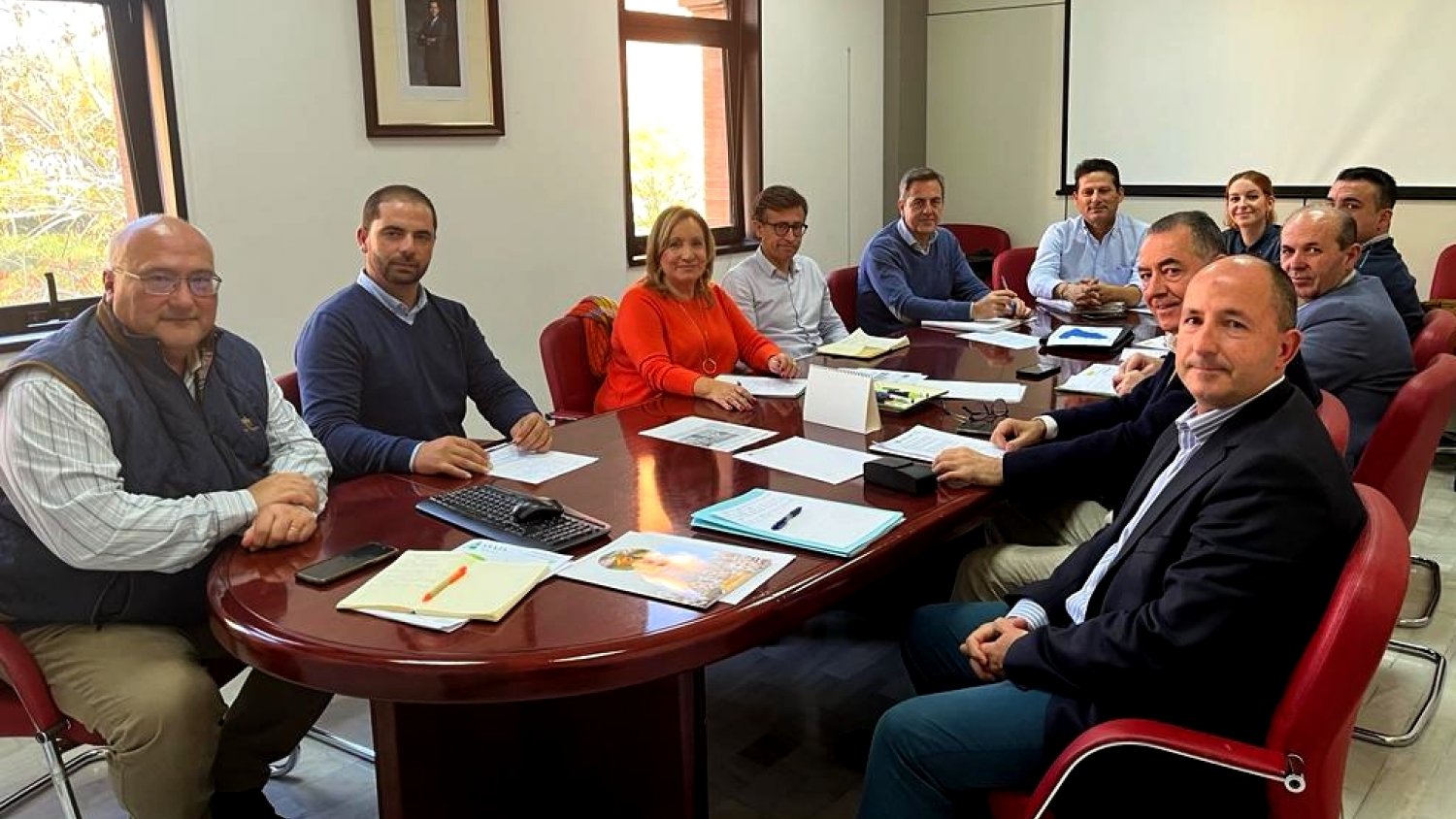 La Junta solicita cambios en la ayuda asociada a los frutos secos para evitar pérdidas