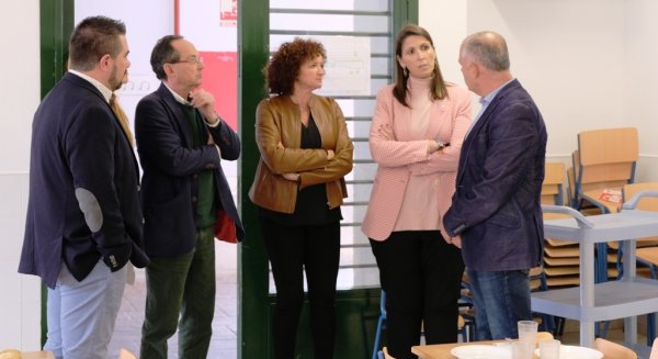 29 colegios públicos más de Málaga elaborarán la comida en sus propias instalaciones