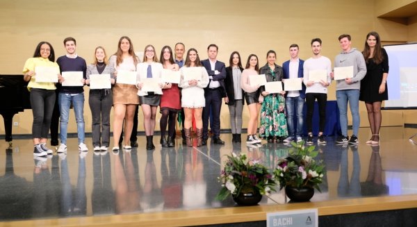 Una treintena de estudiantes malagueños obtienen la doble titulación franco-española en Bachillerato