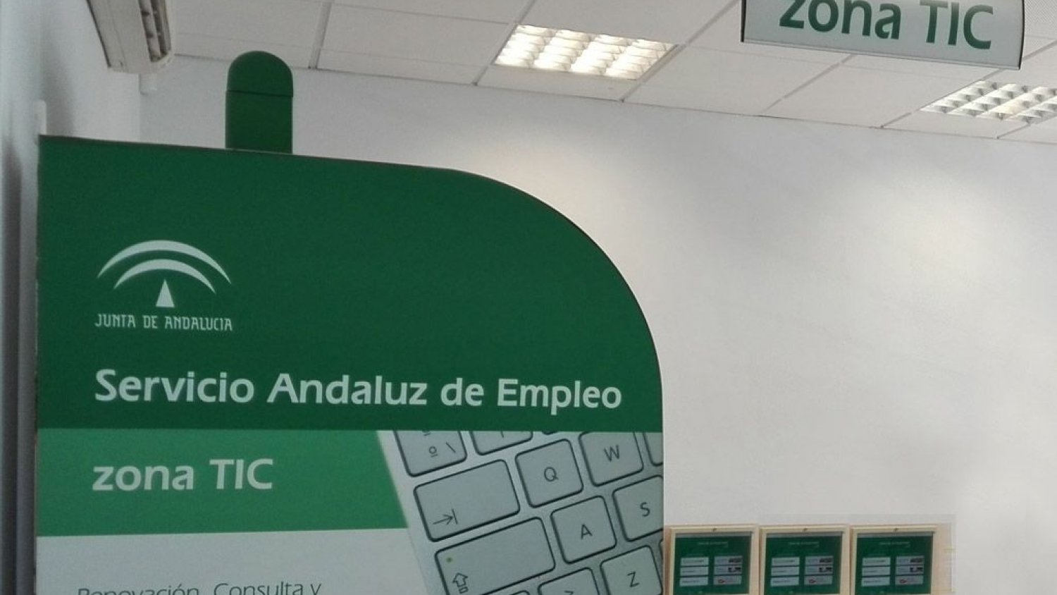 Febrero deja un descenso del paro de 1.119 personas en Málaga