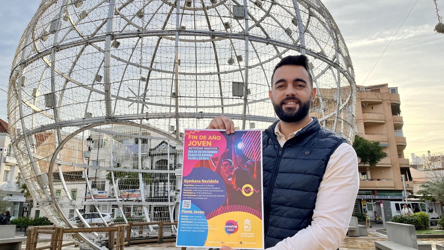 Fuengirola despide el año con una gymkana navideña y una fiesta en la plaza de España