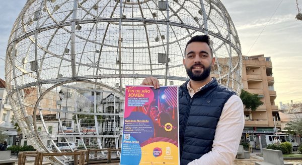 Fuengirola despide el año con una gymkana navideña y una fiesta en la plaza de España