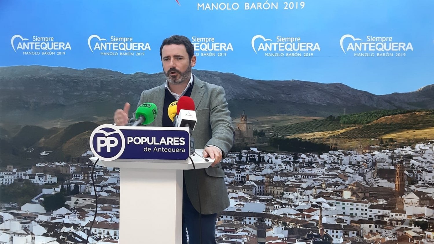 El PP reivindica la mejora sustancial de la atención sanitaria en la comarca de Antequera