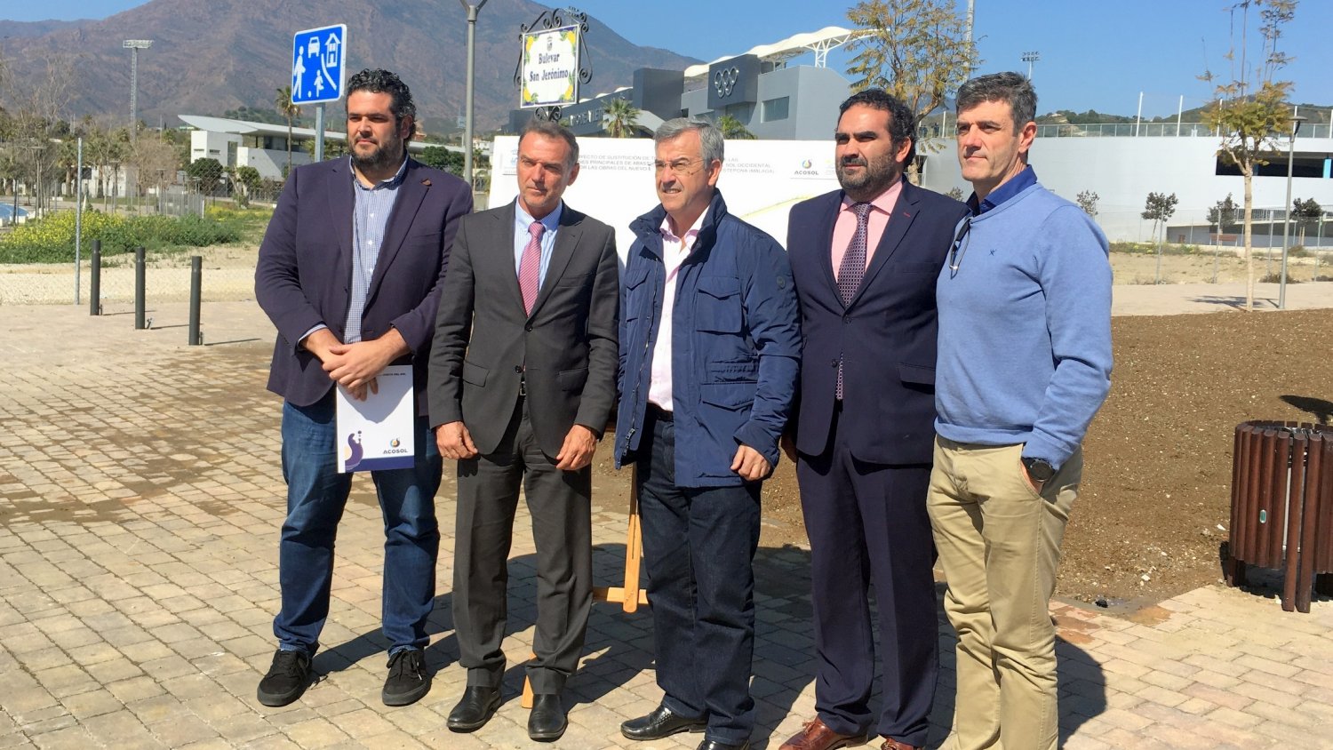 Concluyen las obras de mejora en la red de suministro de agua de la zona oeste de Estepona