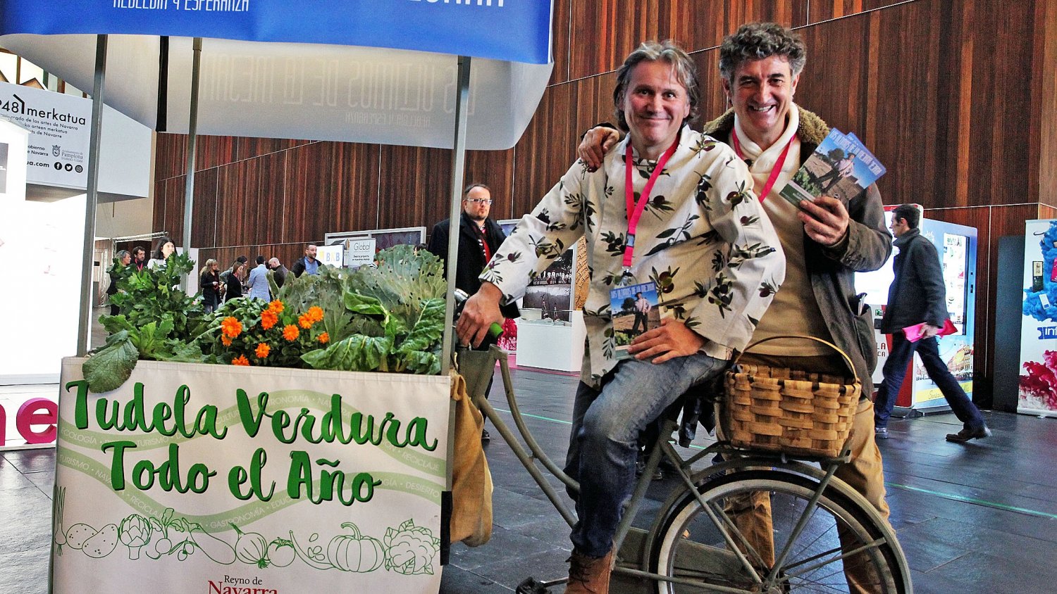 El cocinero Santi Cordón hace 1.000 km en 'verducleta' para presentar un documental en el 23 Festival