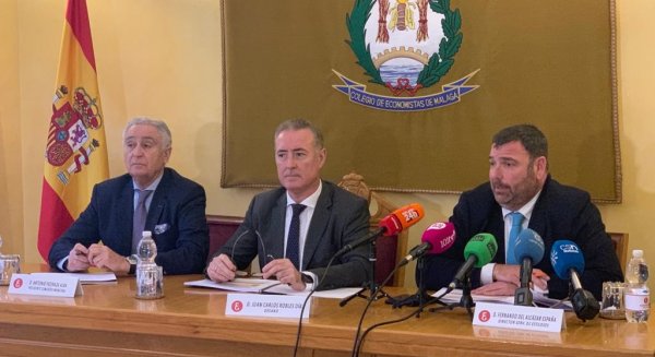 Economistas colocan a Málaga y Andalucía como 