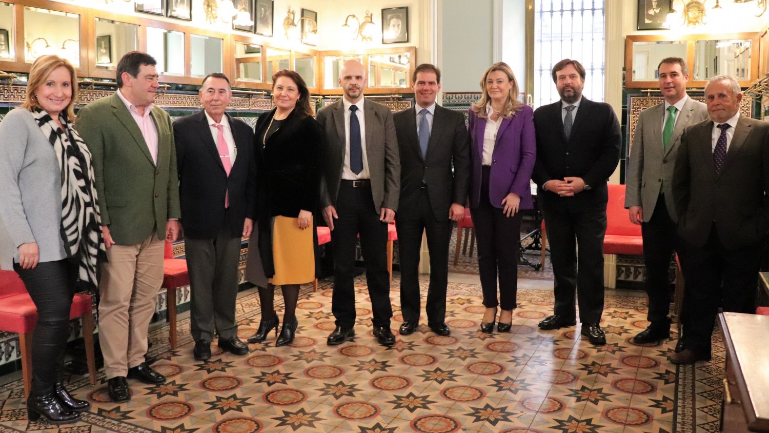 Crespo apuesta por la calidad del aceite de oliva para hacer frente a los retos del mercado