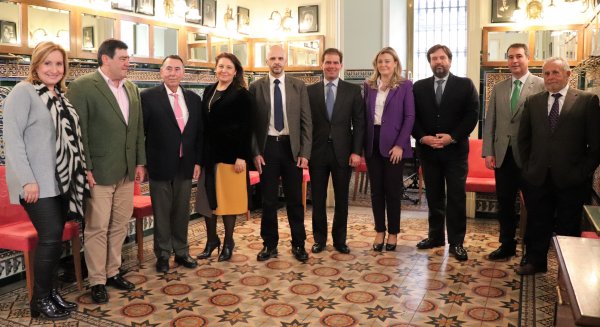 Crespo apuesta por la calidad del aceite de oliva para hacer frente a los retos del mercado