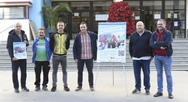 Torremolinos finaliza el año con la celebración de la San Silvestre y la Tarde Vieja