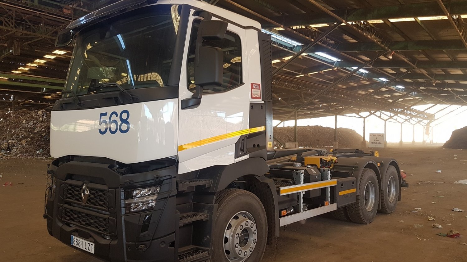 Limasam incorpora un nuevo motor-generador de biogas y dos camiones multibasculantes