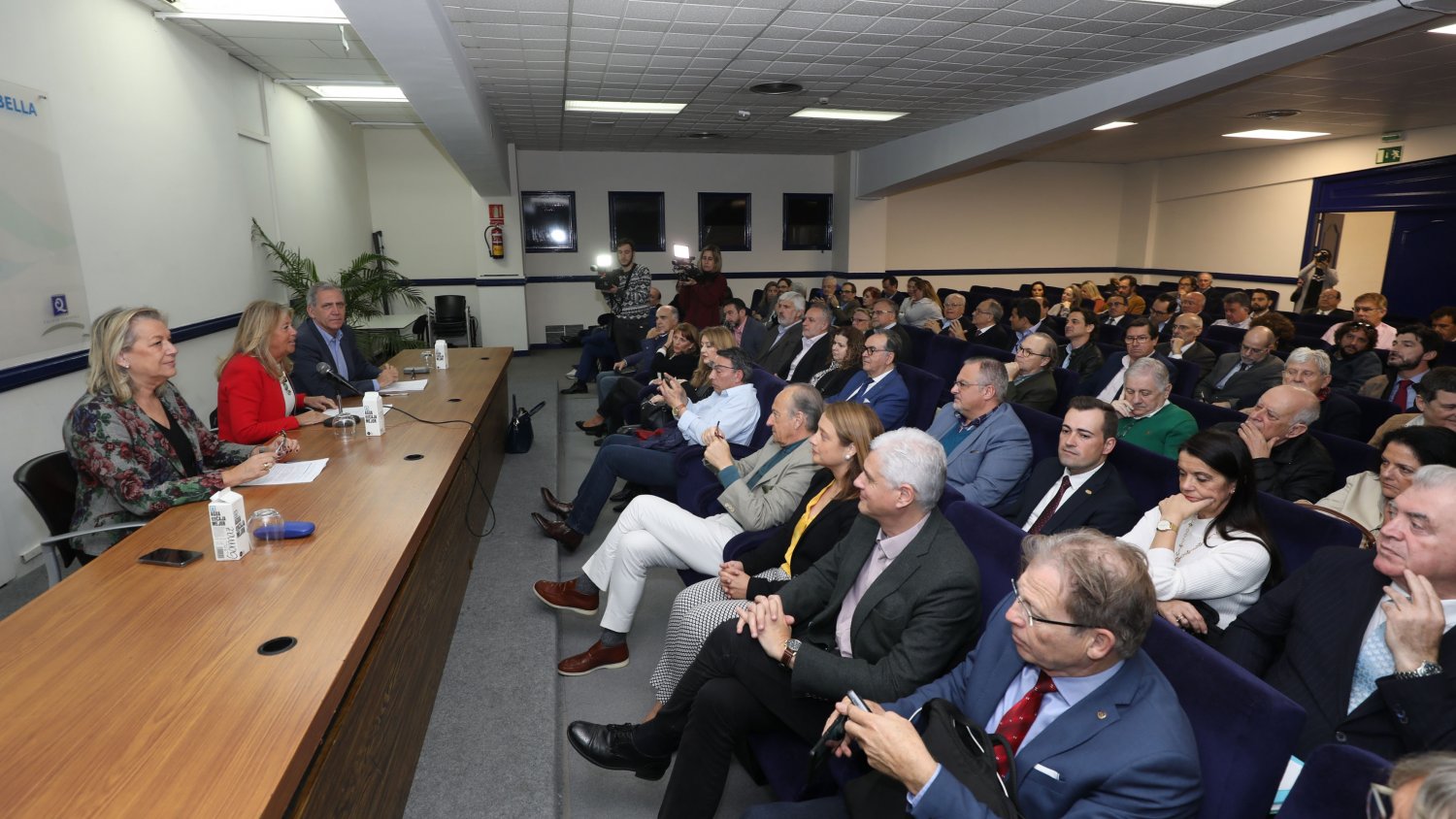 La alcaldesa de Marbella anima a colectivos y ciudadanos a participar en la creación del nuevo PGOU