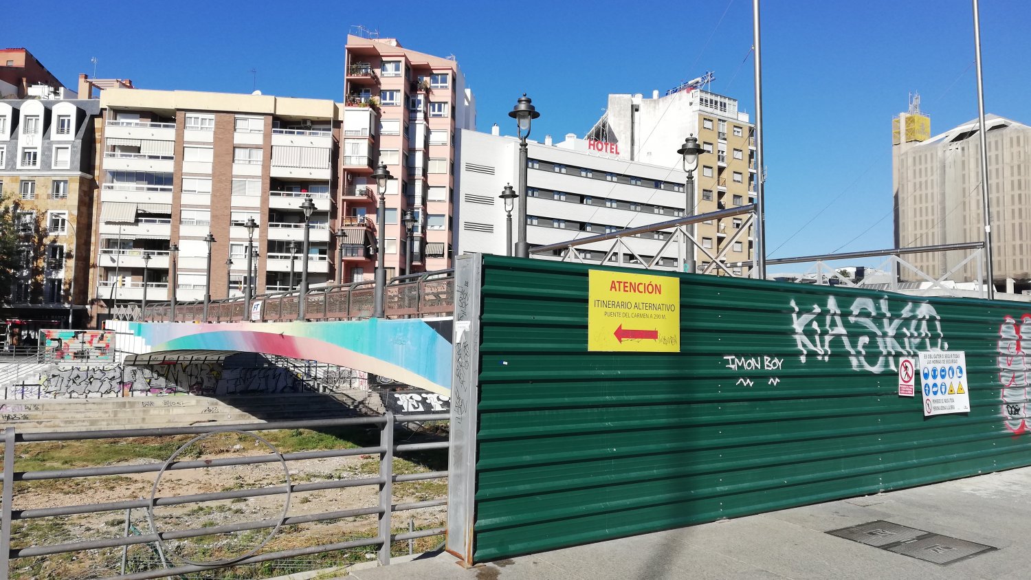 Urbanismo licita el proyecto de sustitución de la pasarela peatonal del Perchel