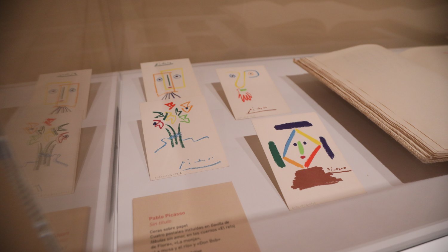 La exposición 'Trozo de piel' descubre la amistad entre un Picasso escritor y un Cela pintor