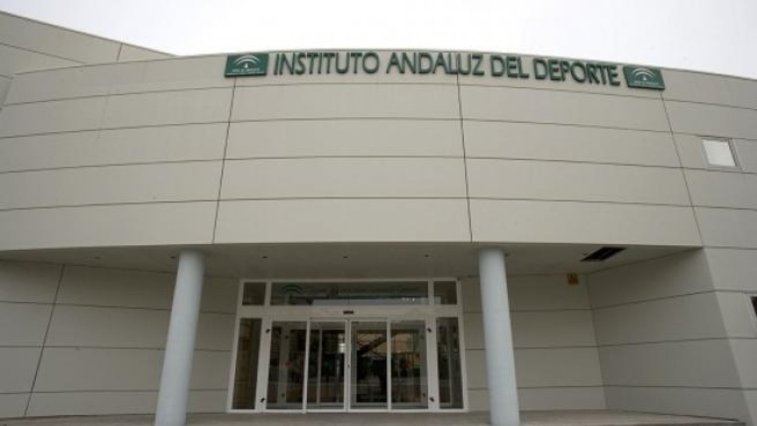 La Junta formará a deportistas de alto nivel en el emprendimiento empresarial cuando dejan la competición