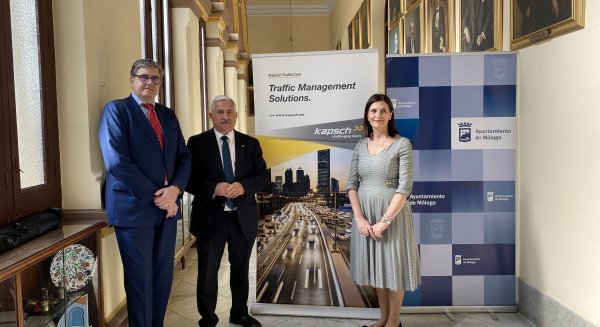 El Ayuntamiento de Málaga y la compañía Kapsch acuerdan dos proyectos de I+D en movilidad