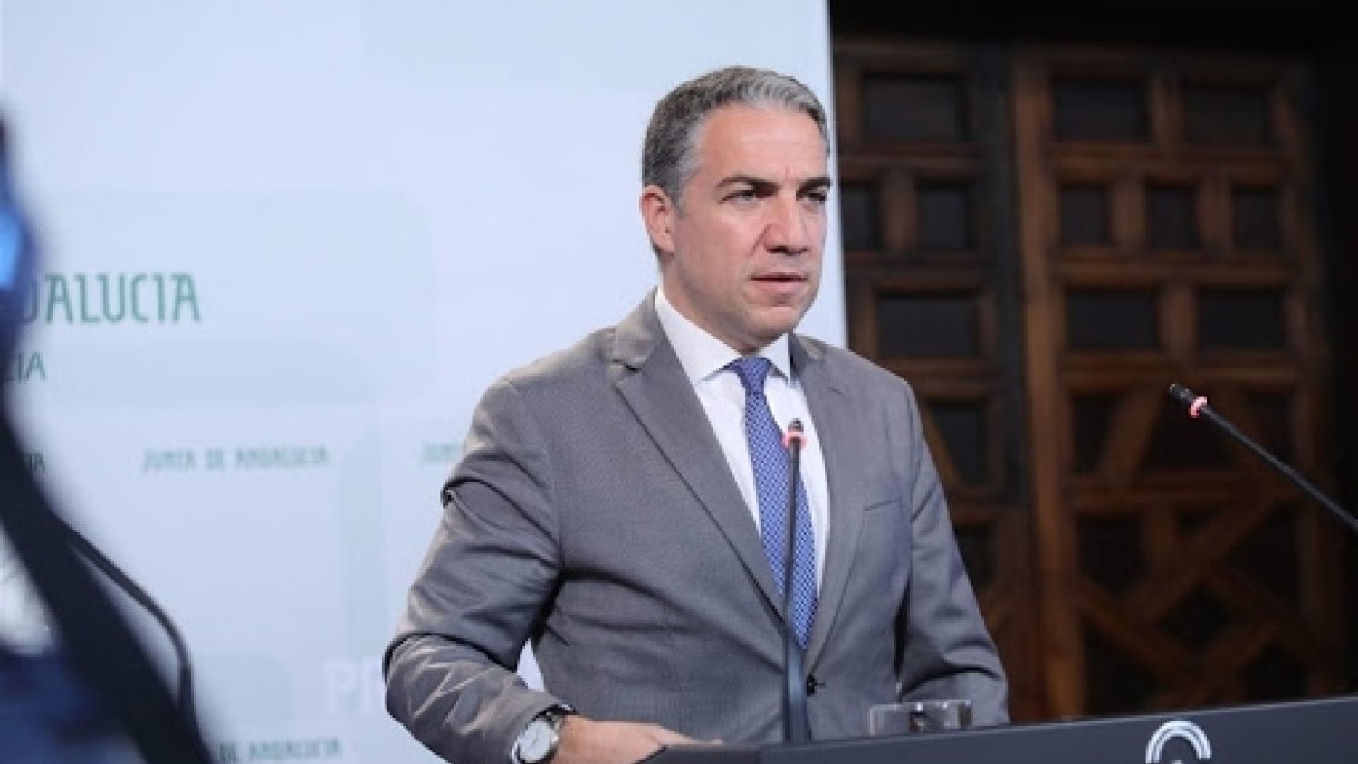 Bendodo considera que Sánchez tras su reunión con Torra está legitimando el independentismo