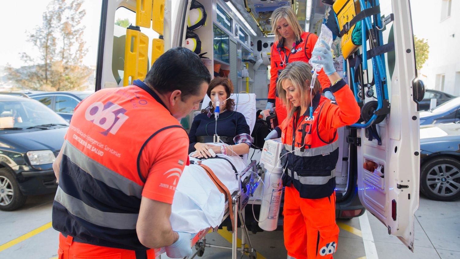 Los andaluces puntúan con un 9,5 sobre 10 la calidad de la atención del 061