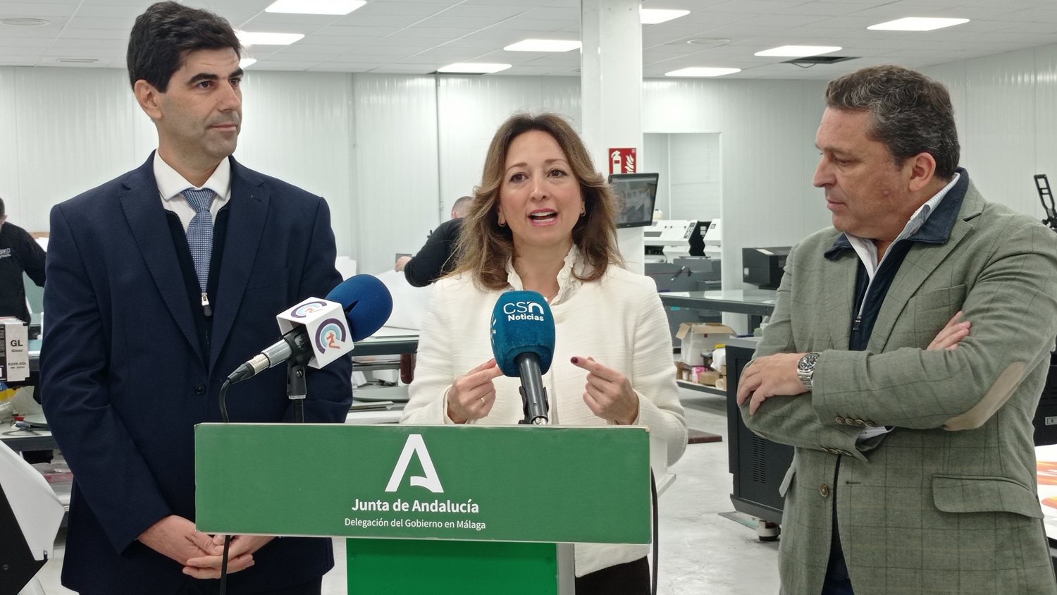 Navarro anuncia que Málaga supera su récord de exportaciones este año con un aumento del 15%