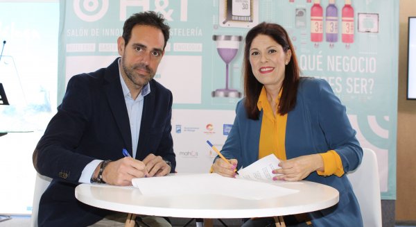 El Área de Cultura de Málaga y Mahos firman un protocolo para la difusión de la oferta cultural de la ciudad