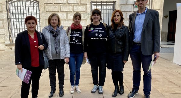 Adelante Málaga pide a la Junta la subrogación de las intérpretes de lengua de signos