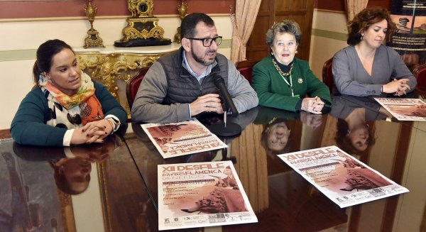 Antequera acoge el XII Desfile de Moda Flamenca a beneficio de la Asociación Española contra el Cáncer