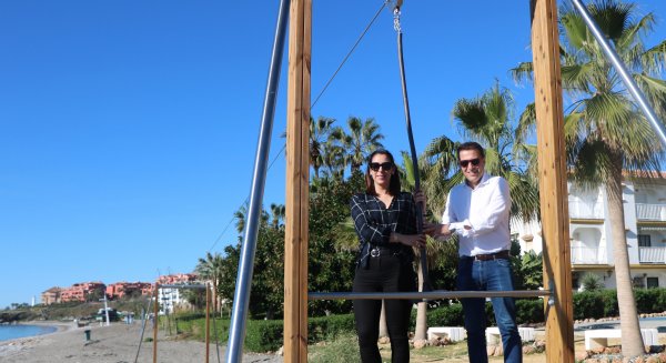 Torrox pone en marcha un plan para incentivar el uso y disfrute de sus playas durante todo el año