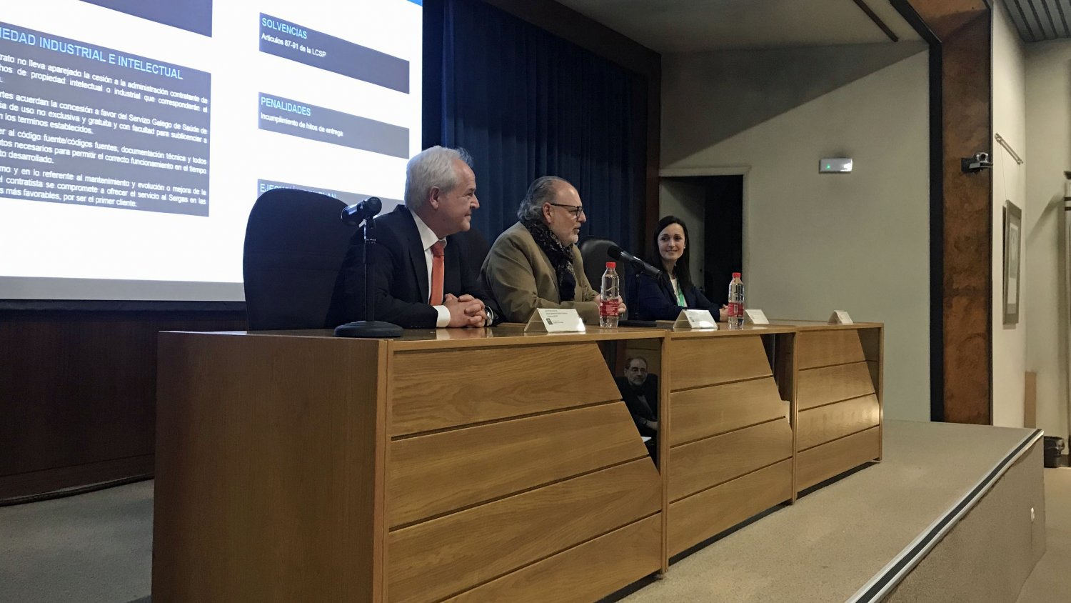 El Hospital Regional de Málaga acoge un encuentro sobre compras y gasto público para directivos del SAS