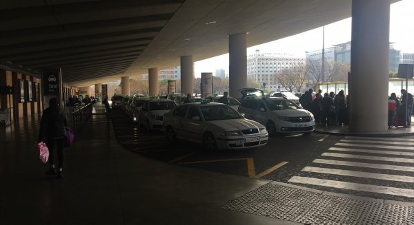 La Junta publica en el BOJA el proyecto de decreto para modernizar el servicio de taxi