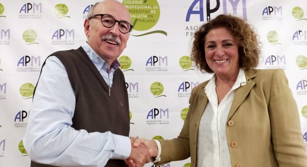 La periodista Elena Blanco se convierte en la primera mujer que preside la Asociación de la Prensa de Málaga